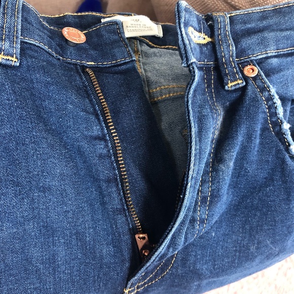 H&M Women’s High Waisted Skinny Jean Size 4 - Picture 8 of 8